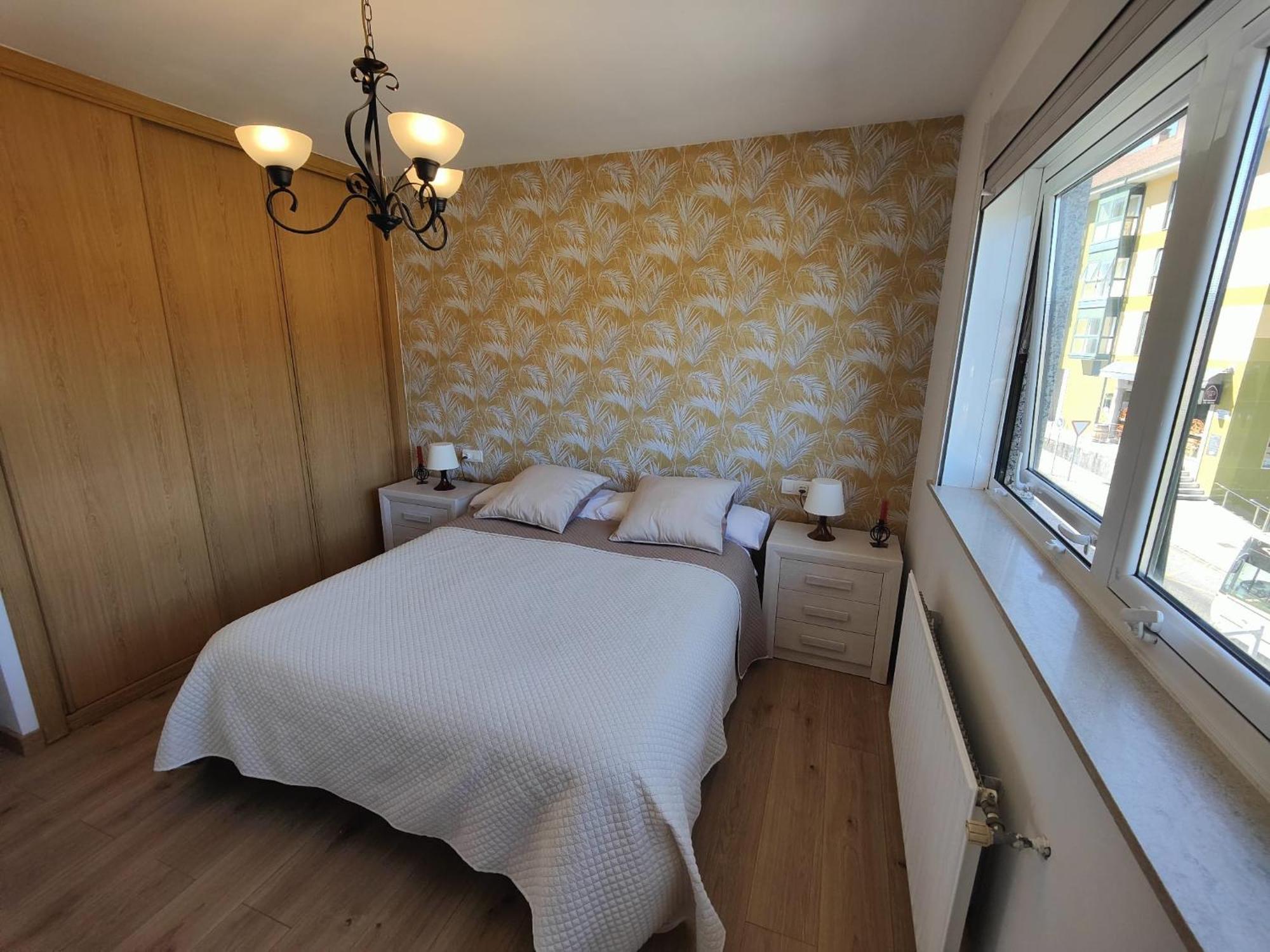 Chalet Con Wifi , Ps4 , Garaje, 5 Dormitorios, 3 Banos, Santiago De Compostela Ngoại thất bức ảnh
